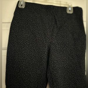 New Ann Taylor Skinny Pants Flocked Velvet Animal Print SZ Medium Leggings